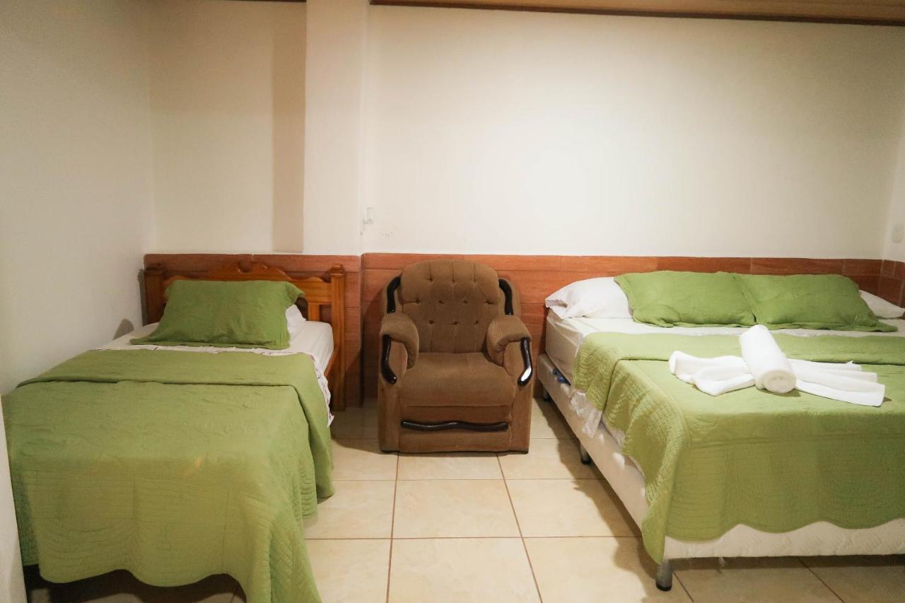 Hoja De Oro Corcovado Hotel 2*